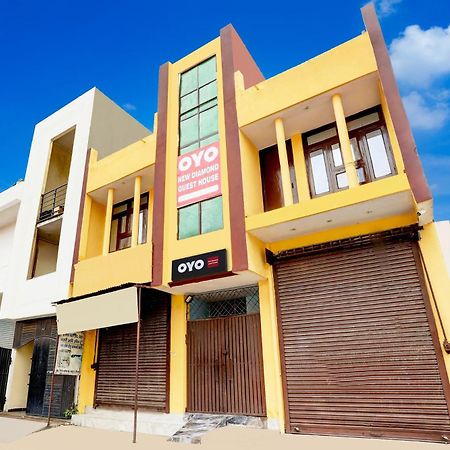 Spot On New Diamond Guest House Rudrapur Екстериор снимка