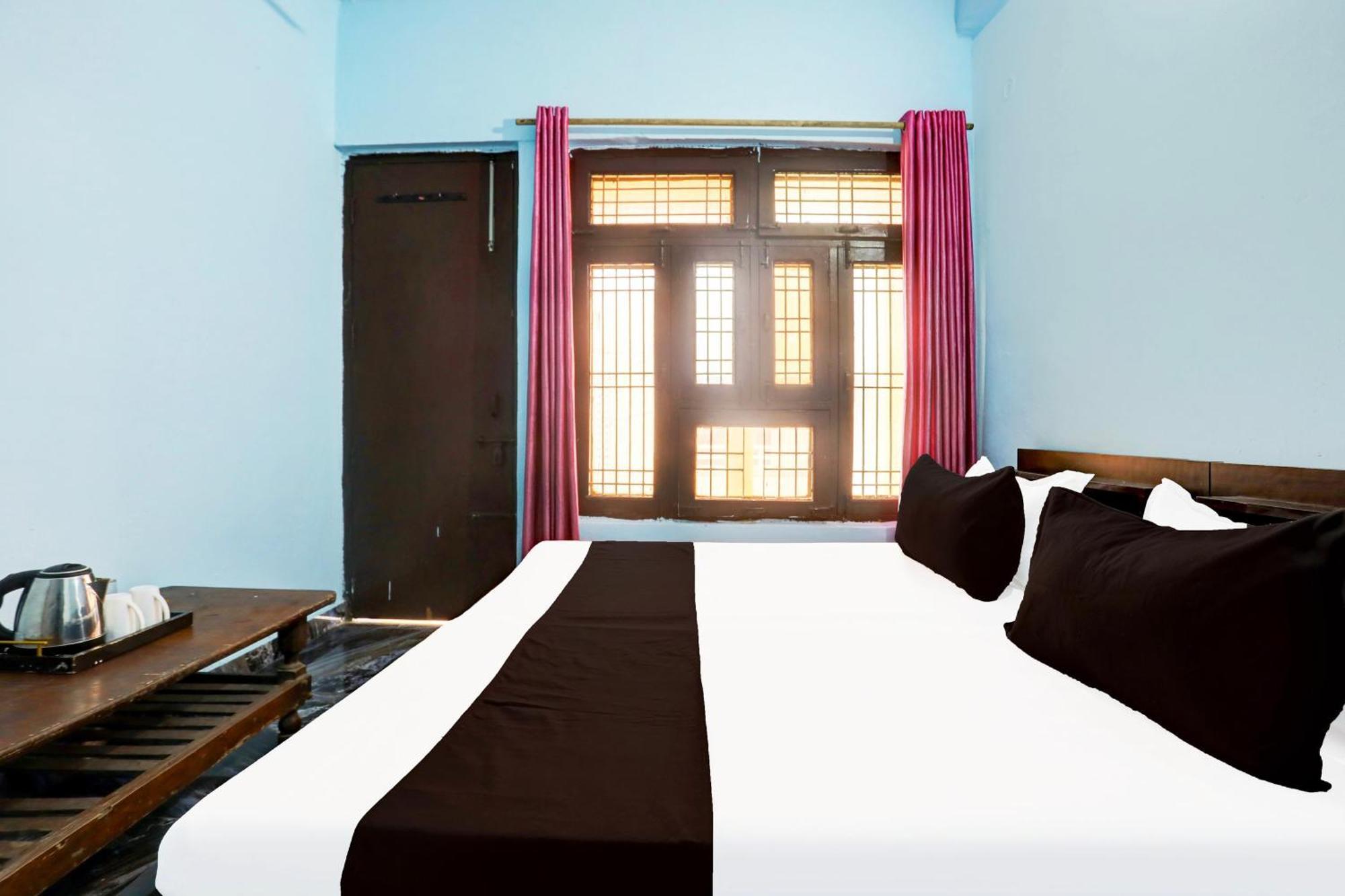 Spot On New Diamond Guest House Rudrapur Екстериор снимка