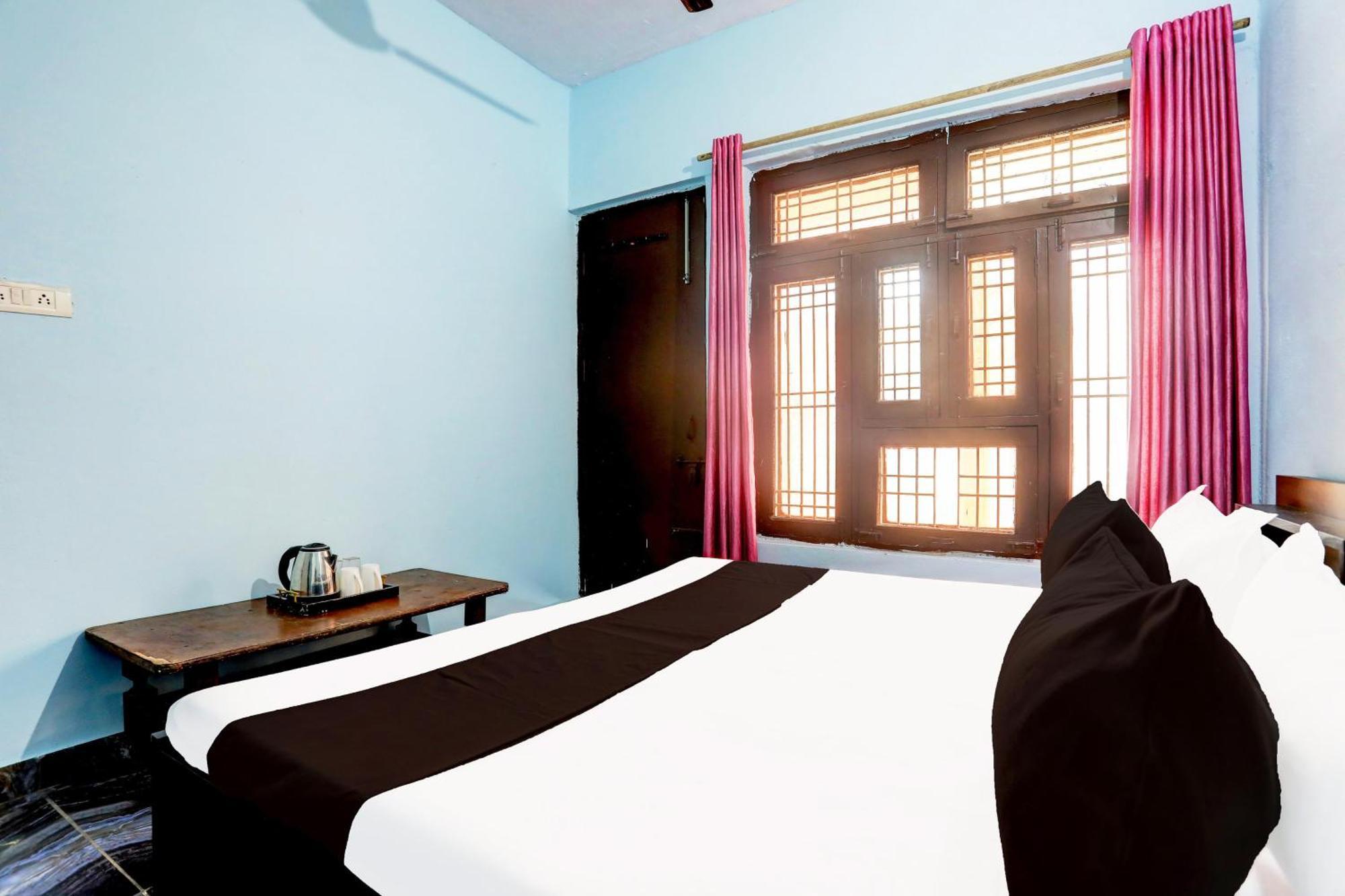 Spot On New Diamond Guest House Rudrapur Екстериор снимка